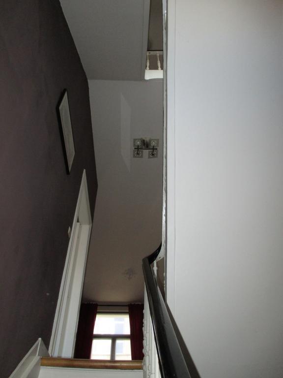 Apartments Suites In Антверпен Екстериор снимка